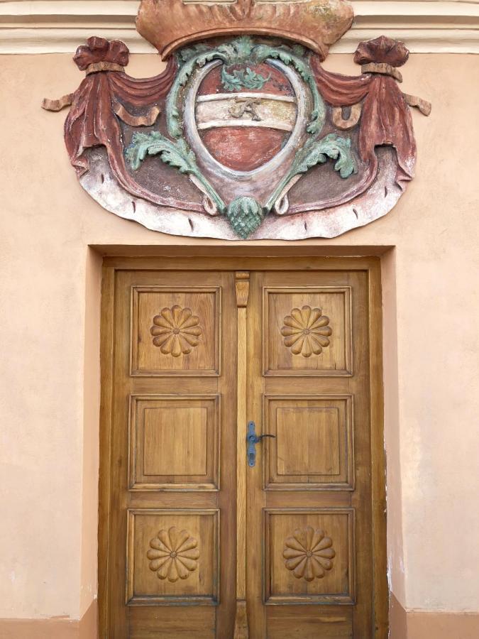 Althansky Hostinec 兹诺伊莫 外观 照片